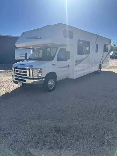 New 2019 Thor Motor Coach Majestic 28A — photo 8