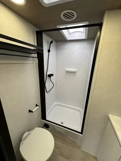 New 2026 Forest River Vibe 2600RK — photo 3