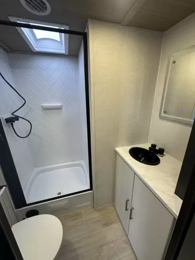 New 2026 Forest River Vibe 2800RL — photo 11