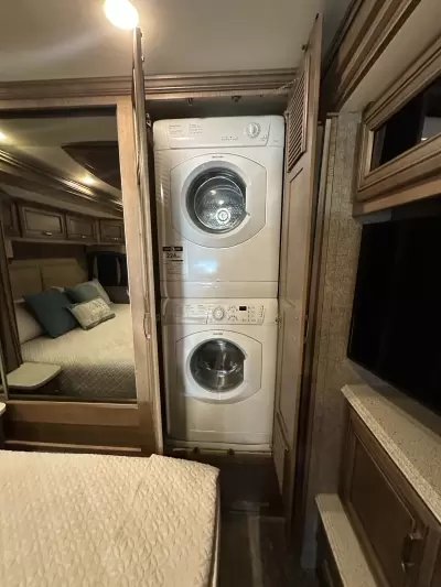 New 2019 Newmar Ventana LE 3426 — photo 7