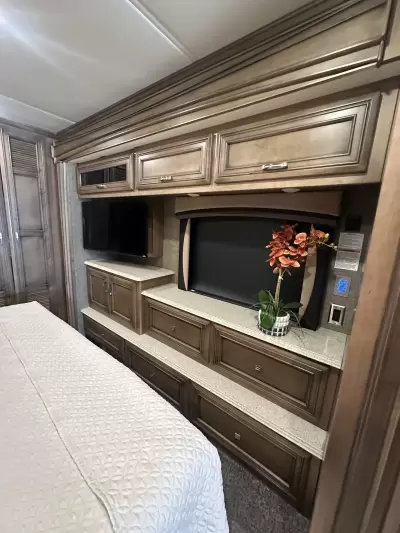 New 2019 Newmar Ventana LE 3426 — photo 17