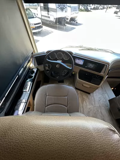 New 2019 Newmar Ventana LE 3426 — photo 20